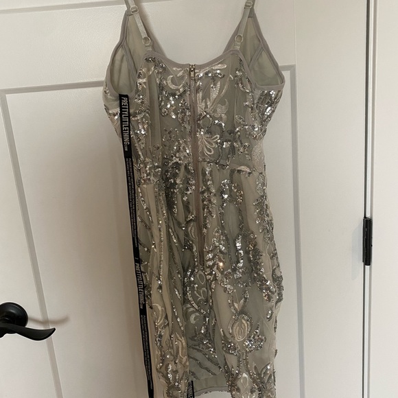 Sequinned silver mini dress, new with tags, size 4 - Picture 2 of 4